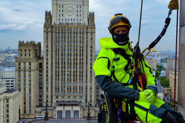 Обслуживание и ремонт оборудования, башен, мачт